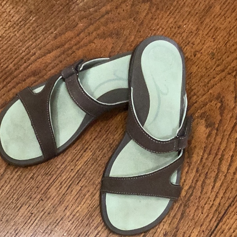 Women’s ABEO size 10